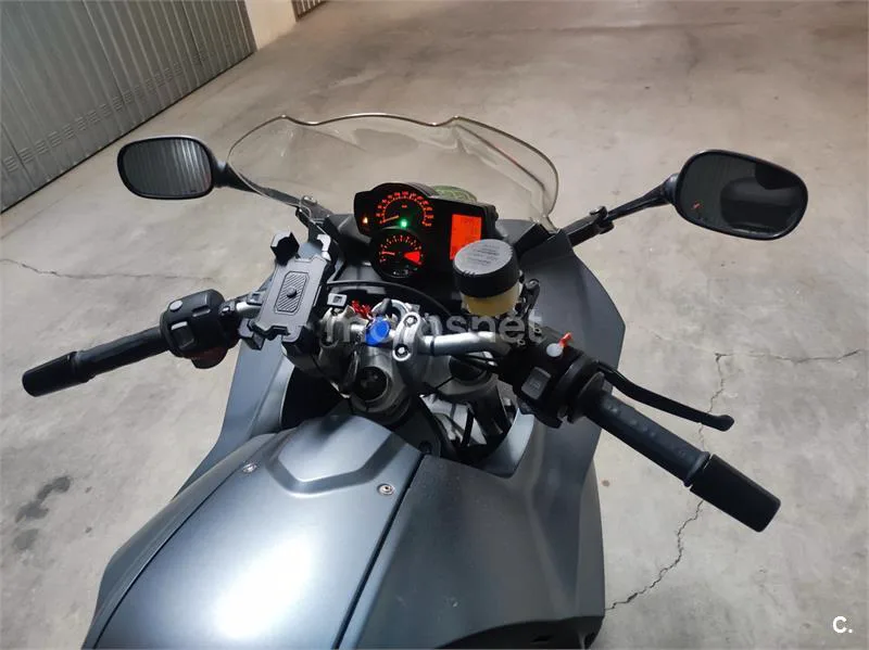 BMW F 800 ST – Vista 2