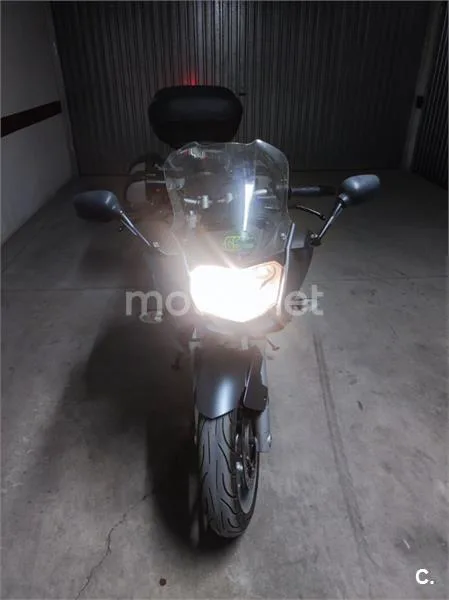 BMW F 800 ST – Vista 7