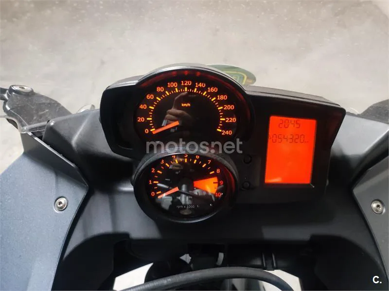 BMW F 800 ST – Vista 8