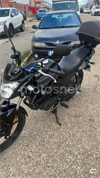 Yamaha YS125 - Vista 3
