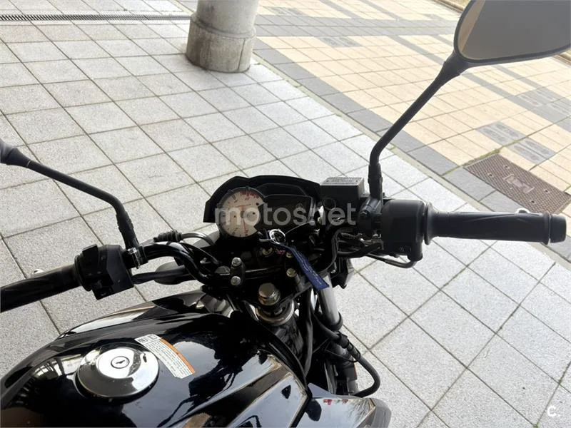 Yamaha YS125 - Vista 5