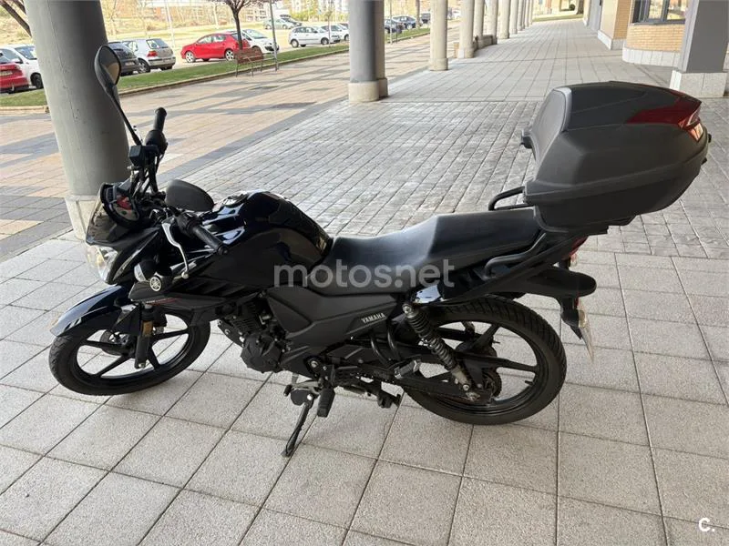 Yamaha YS125 - Vista 10