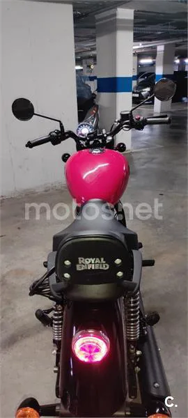 Royal Enfield Meteor 350 – Vista 4