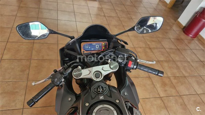 Honda CBR 650 R – Vista 3