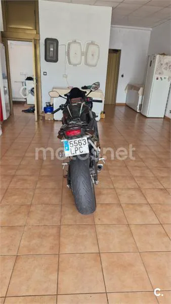 Honda CBR 650 R – Vista 5
