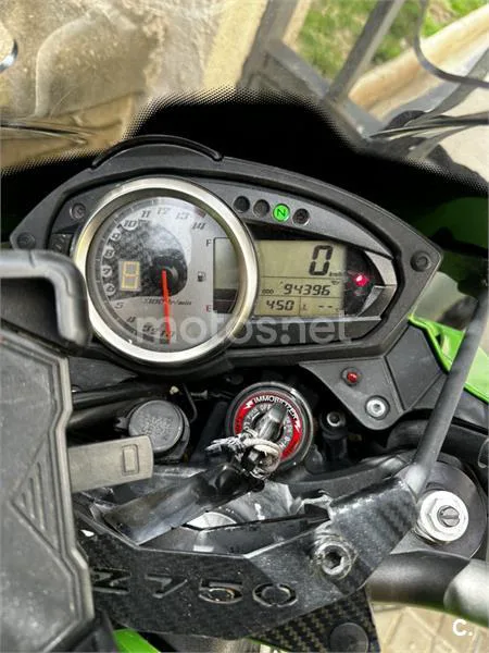Kawasaki Z 750 – Vista 4