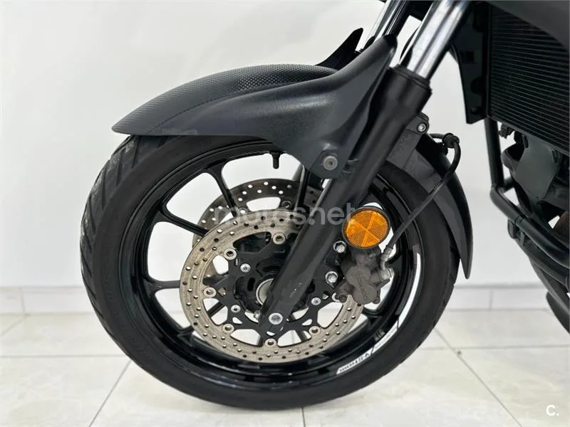 Suzuki V-Strom 650 – Vista 18