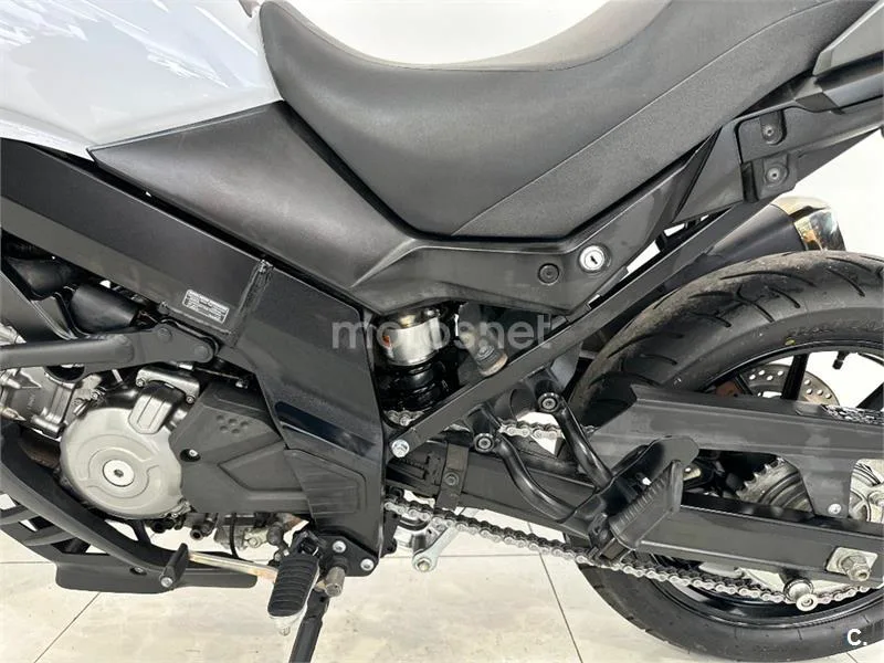 Suzuki V-Strom 650 – Vista 22