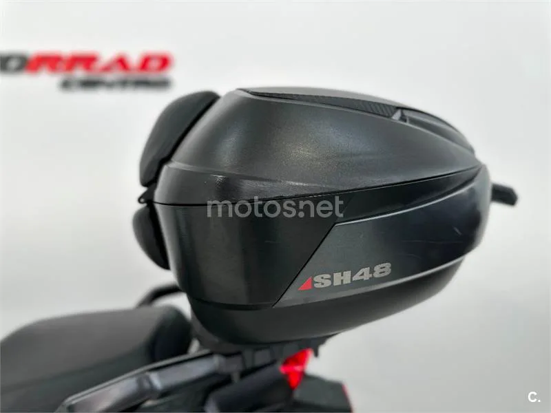 Suzuki V-Strom 650 – Vista 25