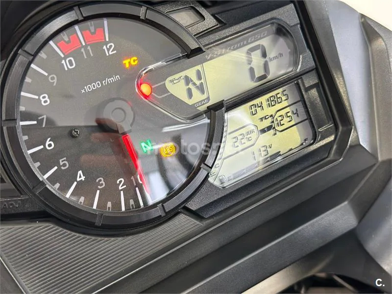 Suzuki V-Strom 650 – Vista 30