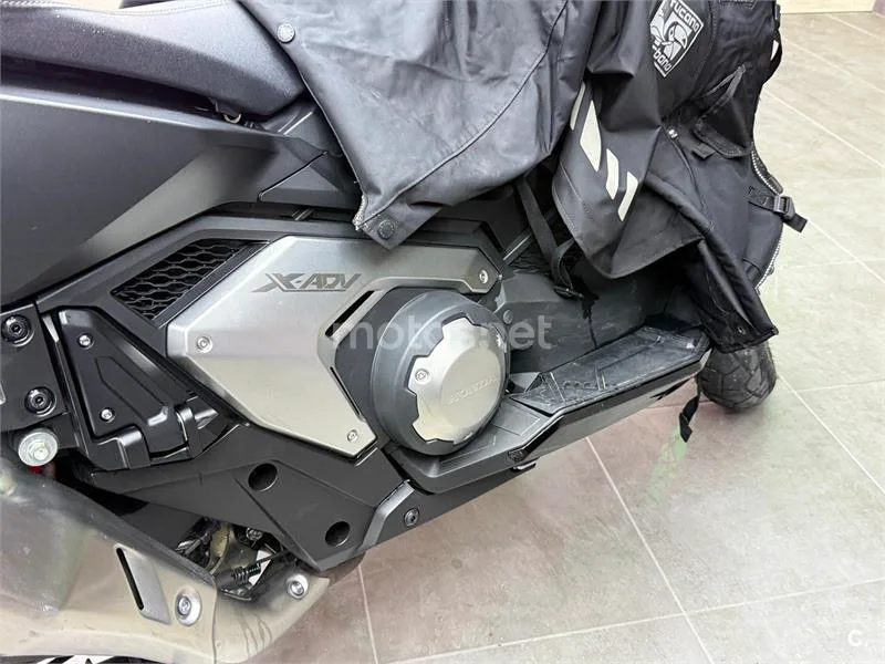 Honda X-ADV – Vista 7