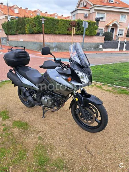 Suzuki V-Strom 650 – Vista 2