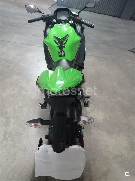 Kawasaki Ninja 650 – Vista 4