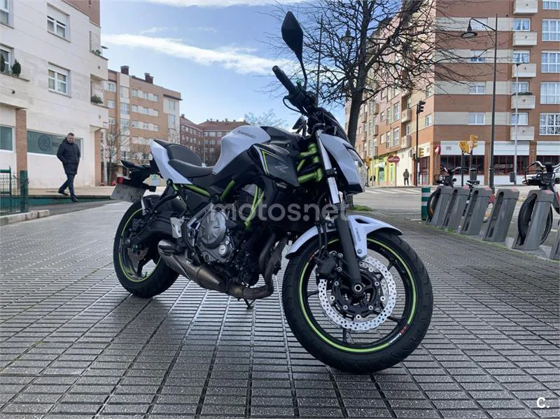 Kawasaki Z 650 – Vista 3