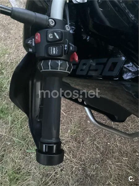 BMW F 850 – Vista 9