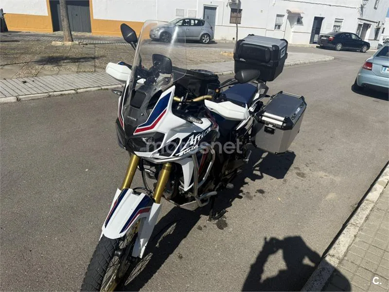 Honda CRF1000L Africa Twin – Vista 2
