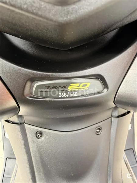 Yamaha TMAX 560 – Vista 5