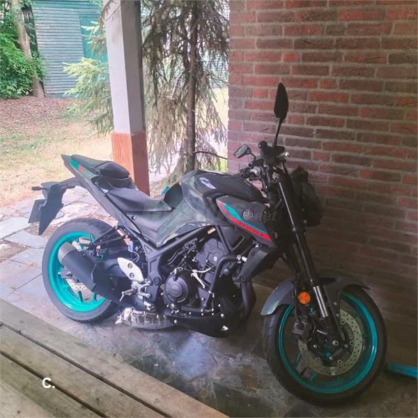 Yamaha MT-03 – Vista 2