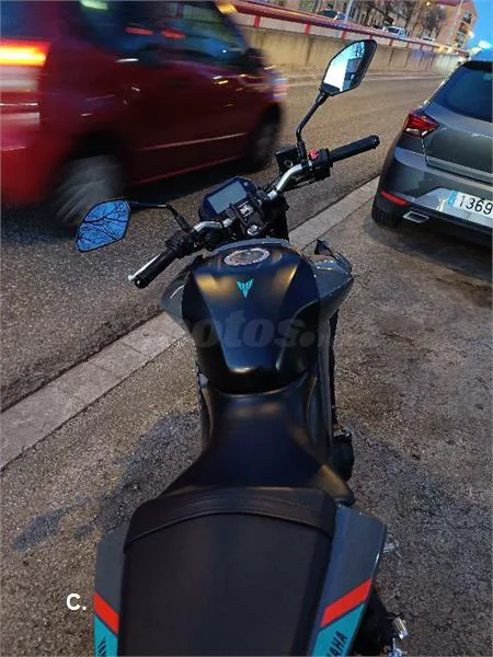 Yamaha MT-03 – Vista 7