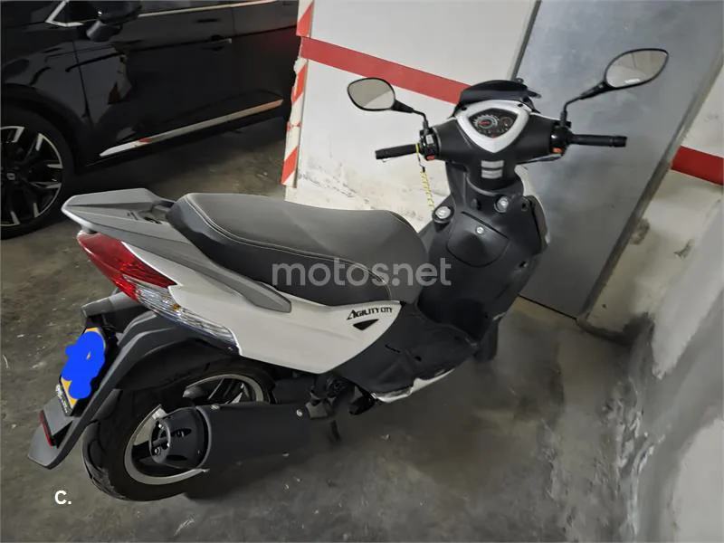 Kymco Agility 50 – Vista 4