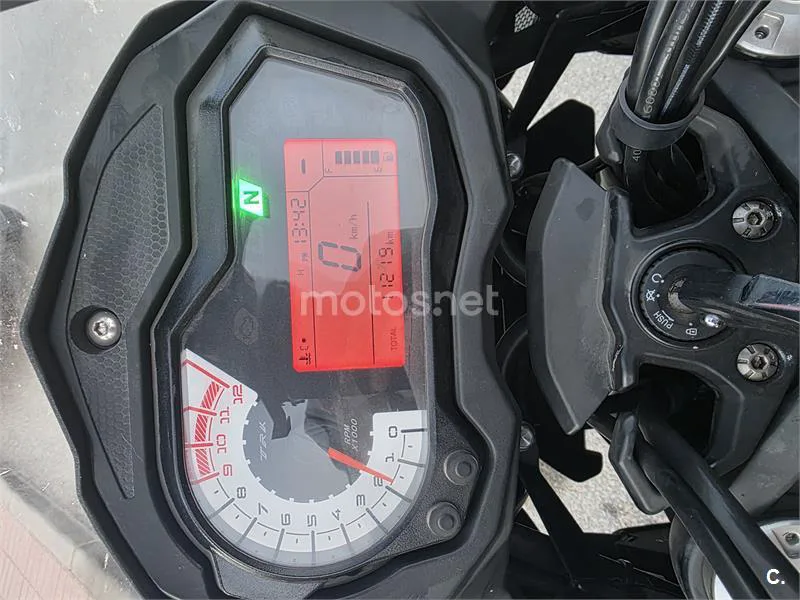 Benelli TRK 502 – Vista 5
