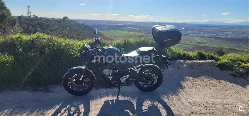 Honda CB 125 R – Vista 5