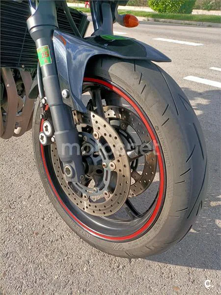 Yamaha FZ6 S S2 – Vista 3