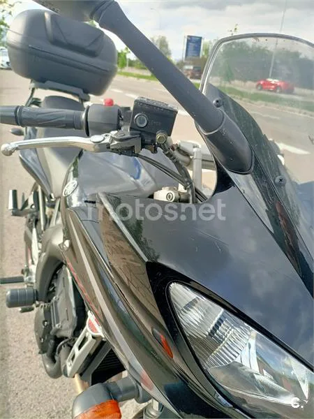 Yamaha FZ6 S S2 – Vista 8