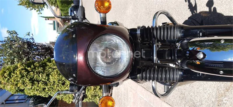 Kawasaki W 650 – Vista 9