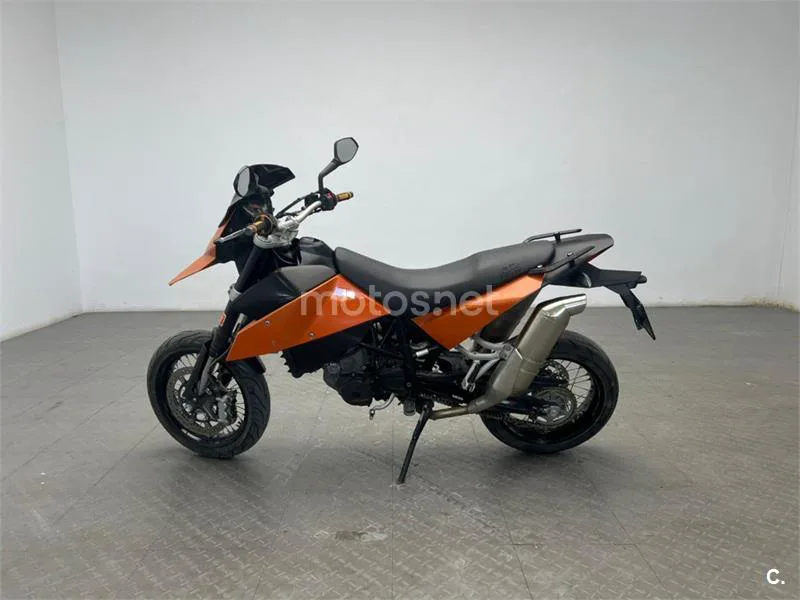KTM 690 SMC R – Vista 5