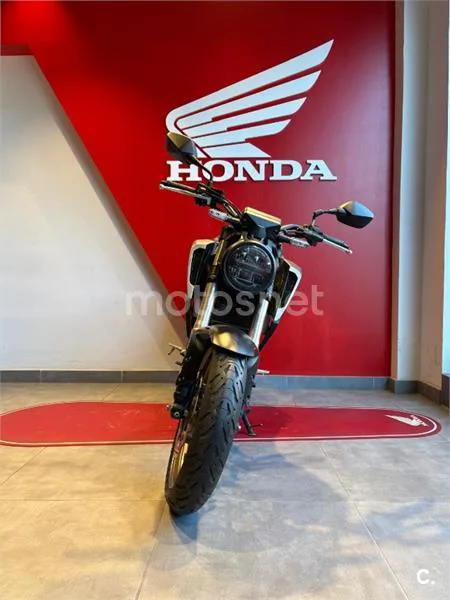 Honda CB 125 R – Vista 3