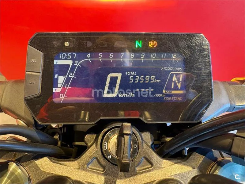 Honda CB 125 R – Vista 5