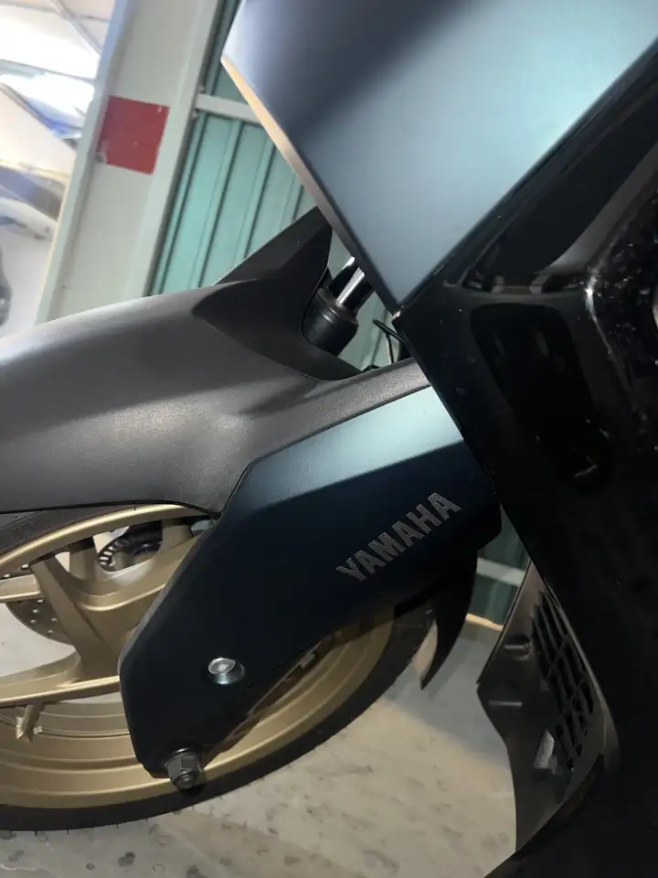 Yamaha XMAX 125 - Vista 17