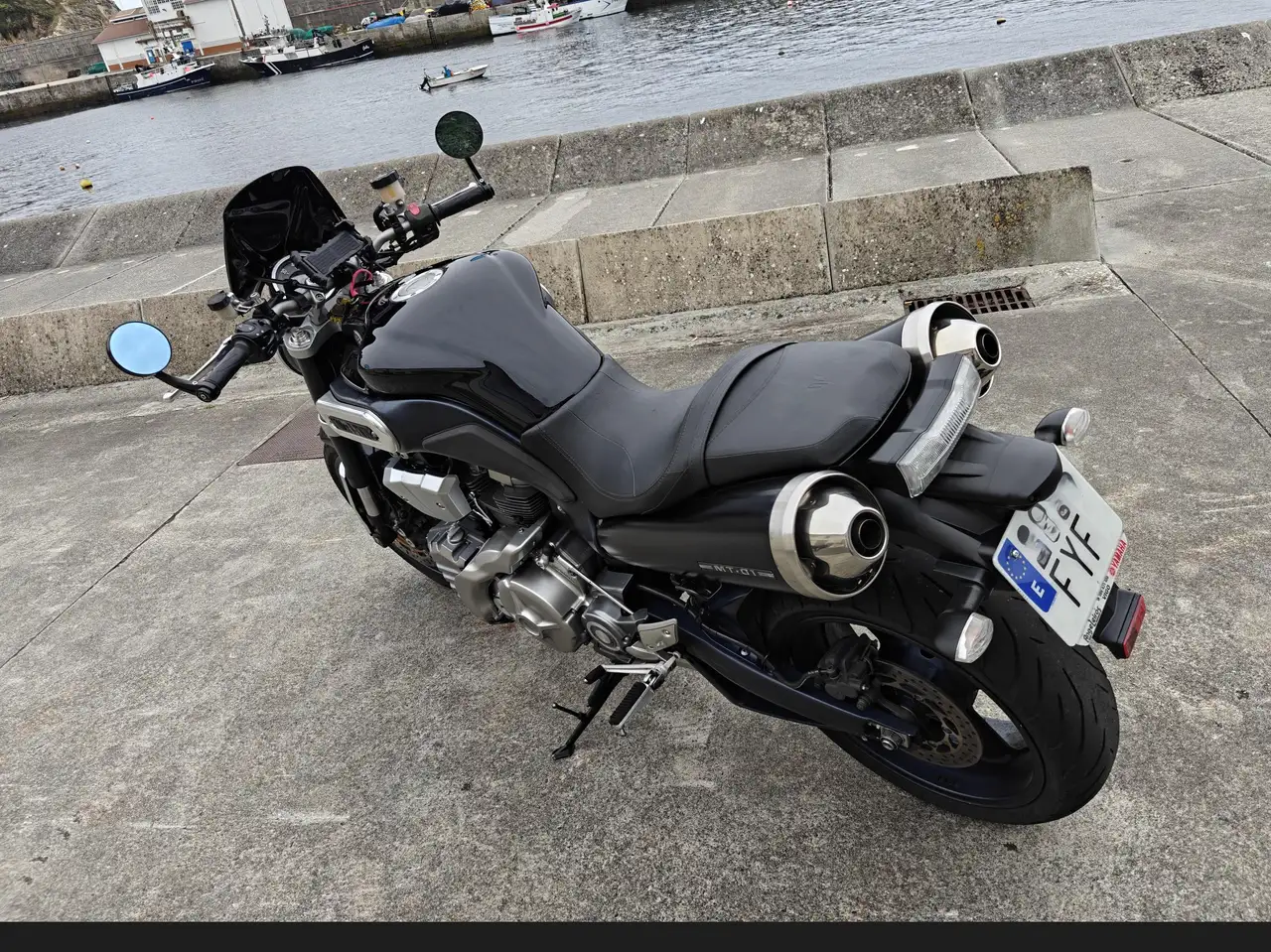 Yamaha MT-01 – Vista 2