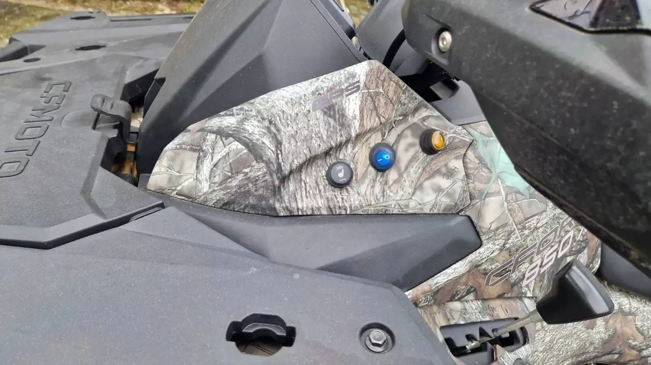 CFMOTO CFORCE 850 - Vista 3