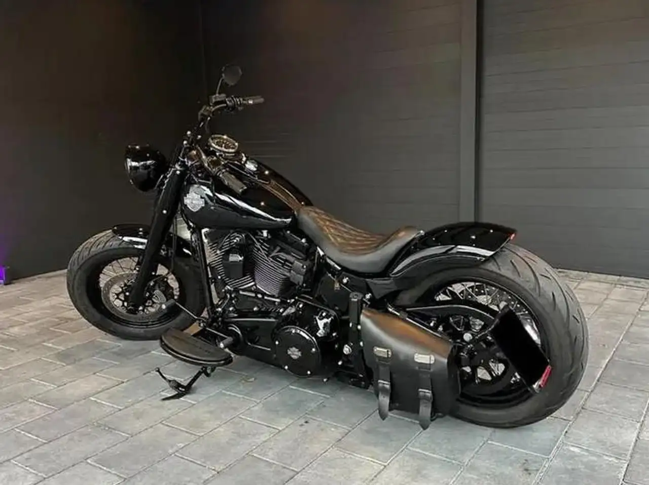 Harley-Davidson Softail Slim – Vista 8