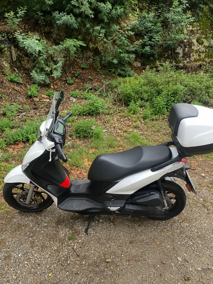 Piaggio Medley 125 - Vista 5