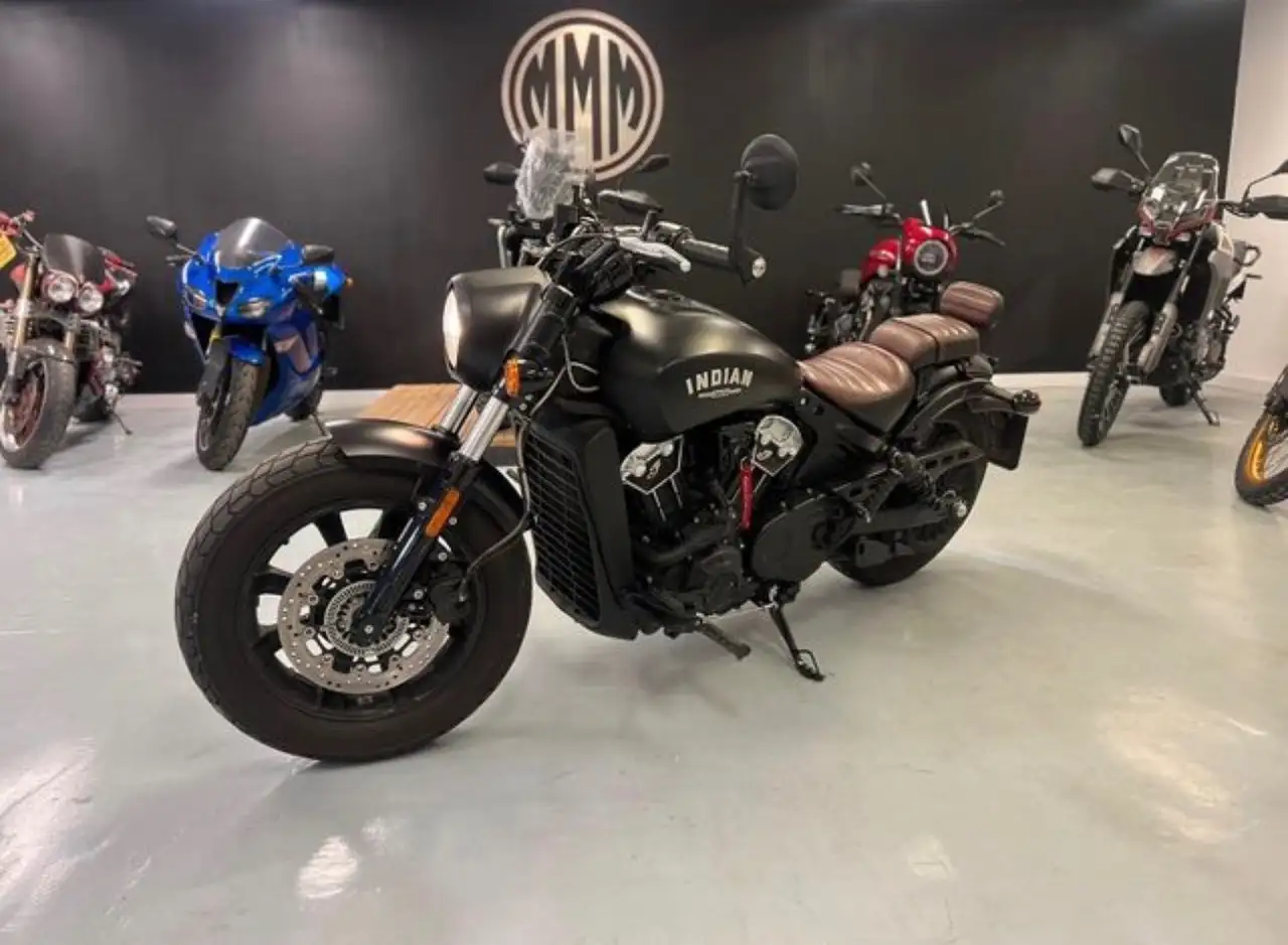 Indian Scout – Vista 9
