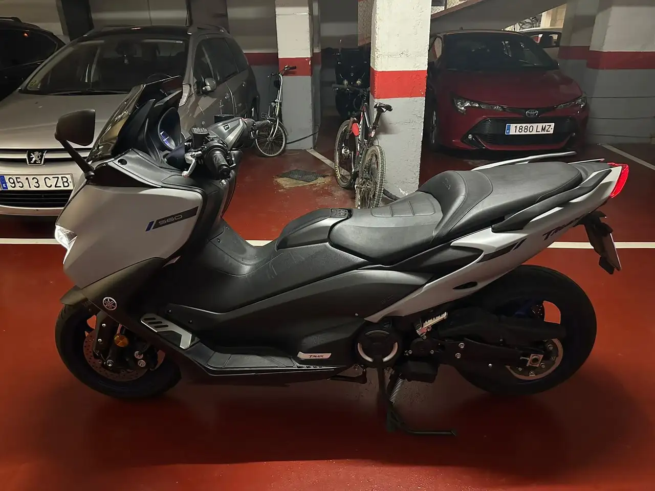 Yamaha TMAX 560 – Vista 5