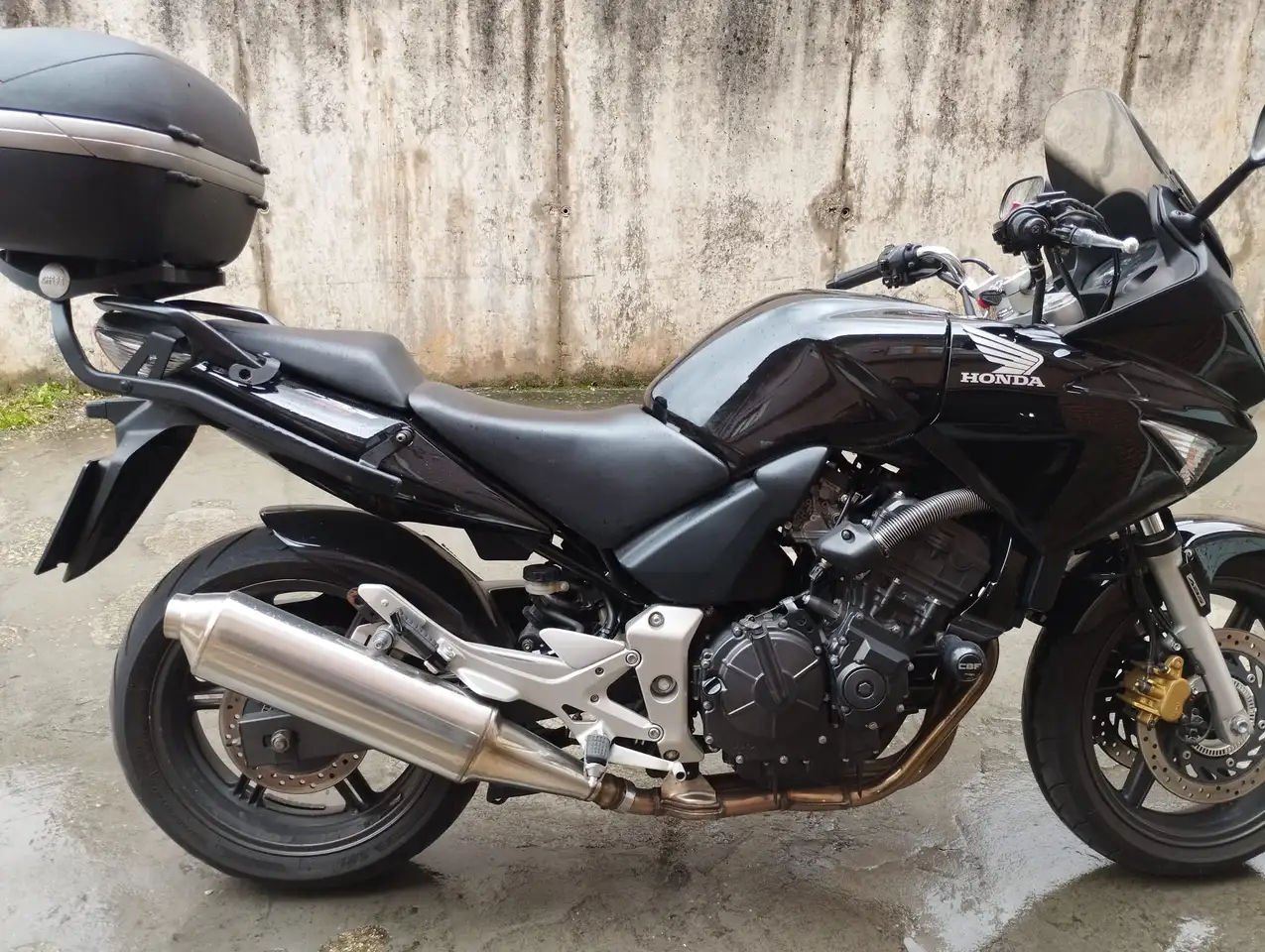 Honda CBF 600 – Vista 3