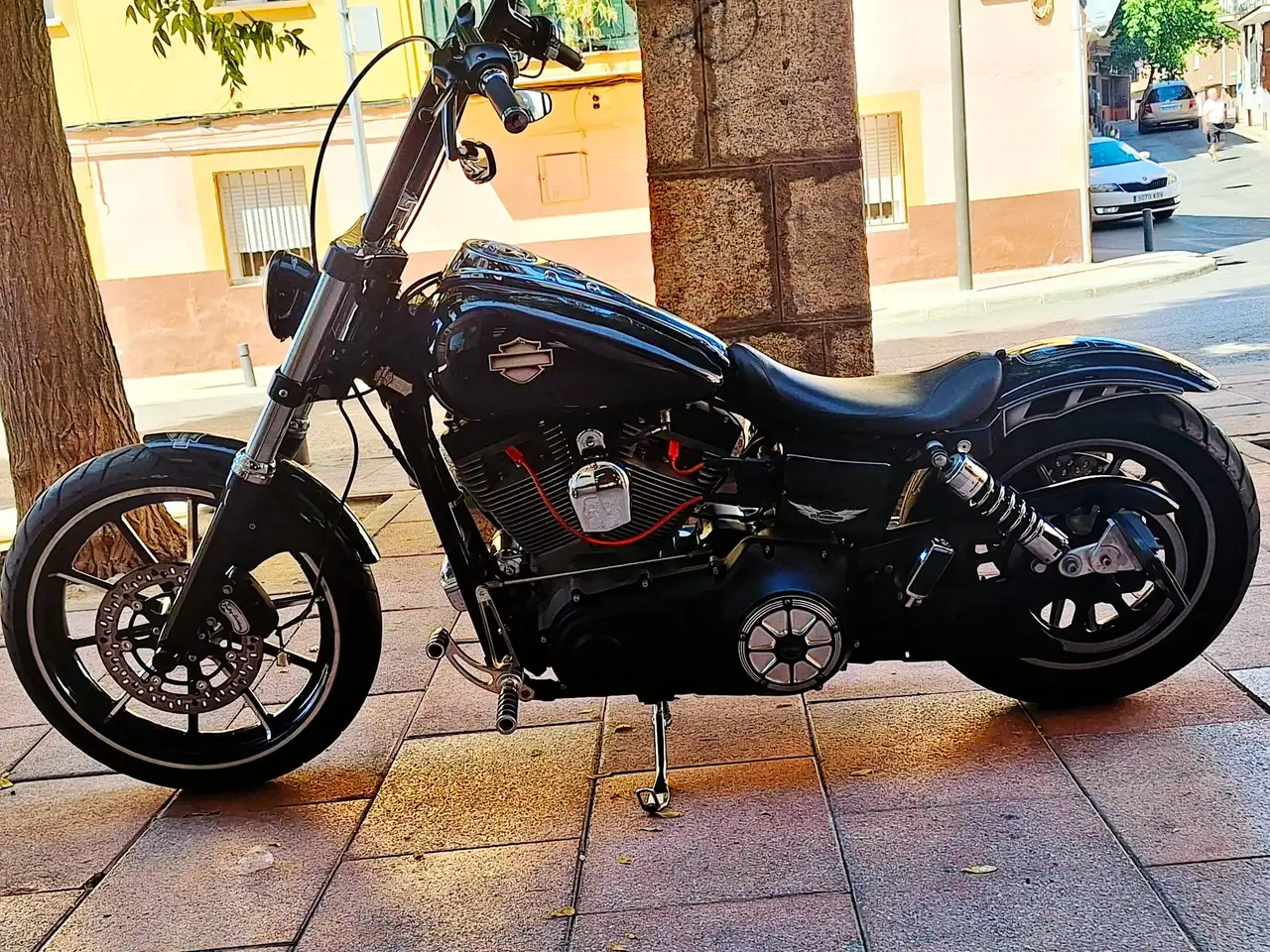 Harley-Davidson Dyna Super Glide - Vista 6