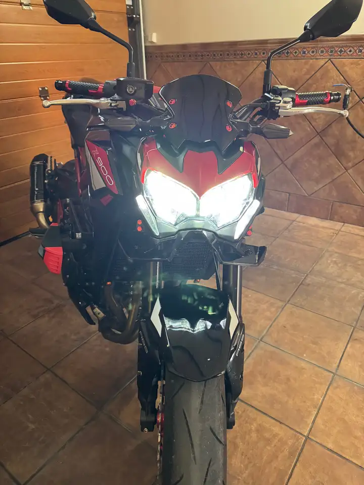 Kawasaki Z 900 – Vista 5