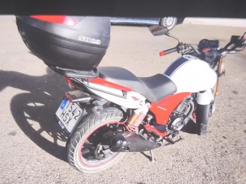 Keeway RKV 125 1600 € 2013 Zaragoza - 2