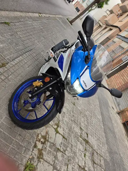 Suzuki GSX-R125 3600 € 2024 Barcelona - 1