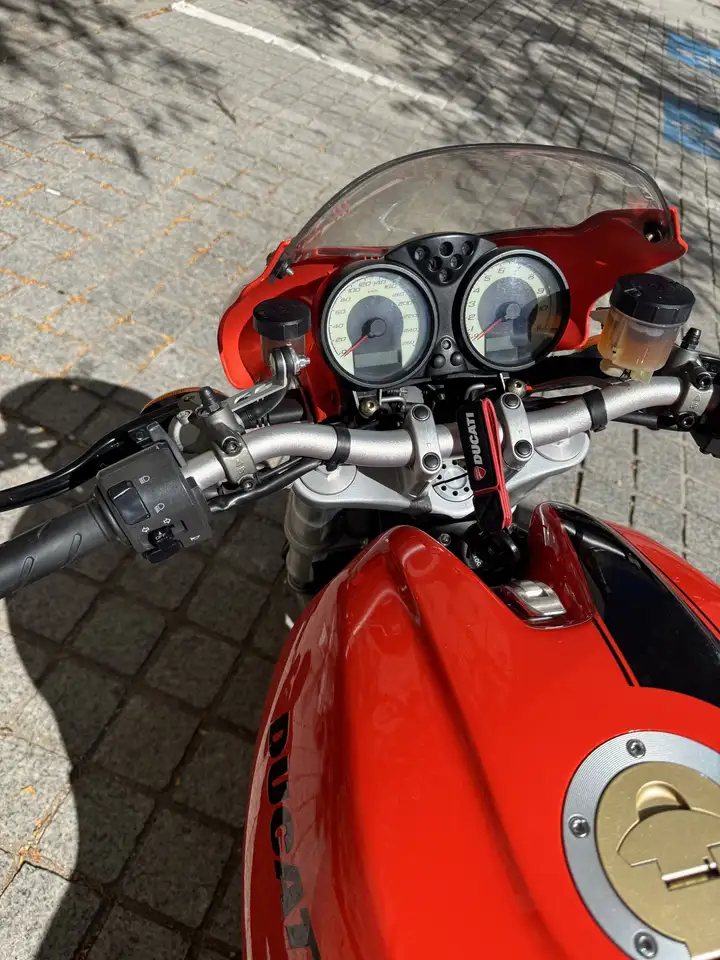 Ducati Monster S2R - Vista 3