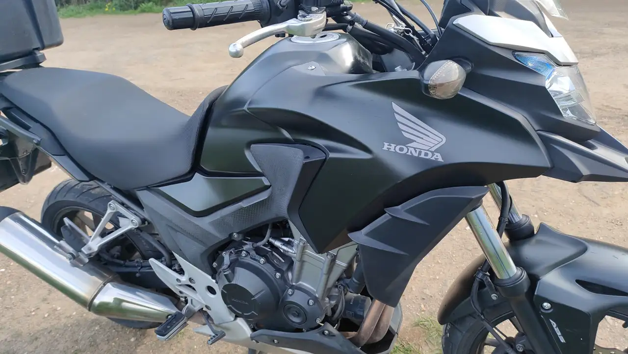 Honda CBX 500 – Vista 13