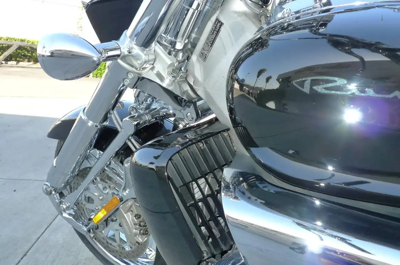 Honda Valkyrie Rune - Vista 11