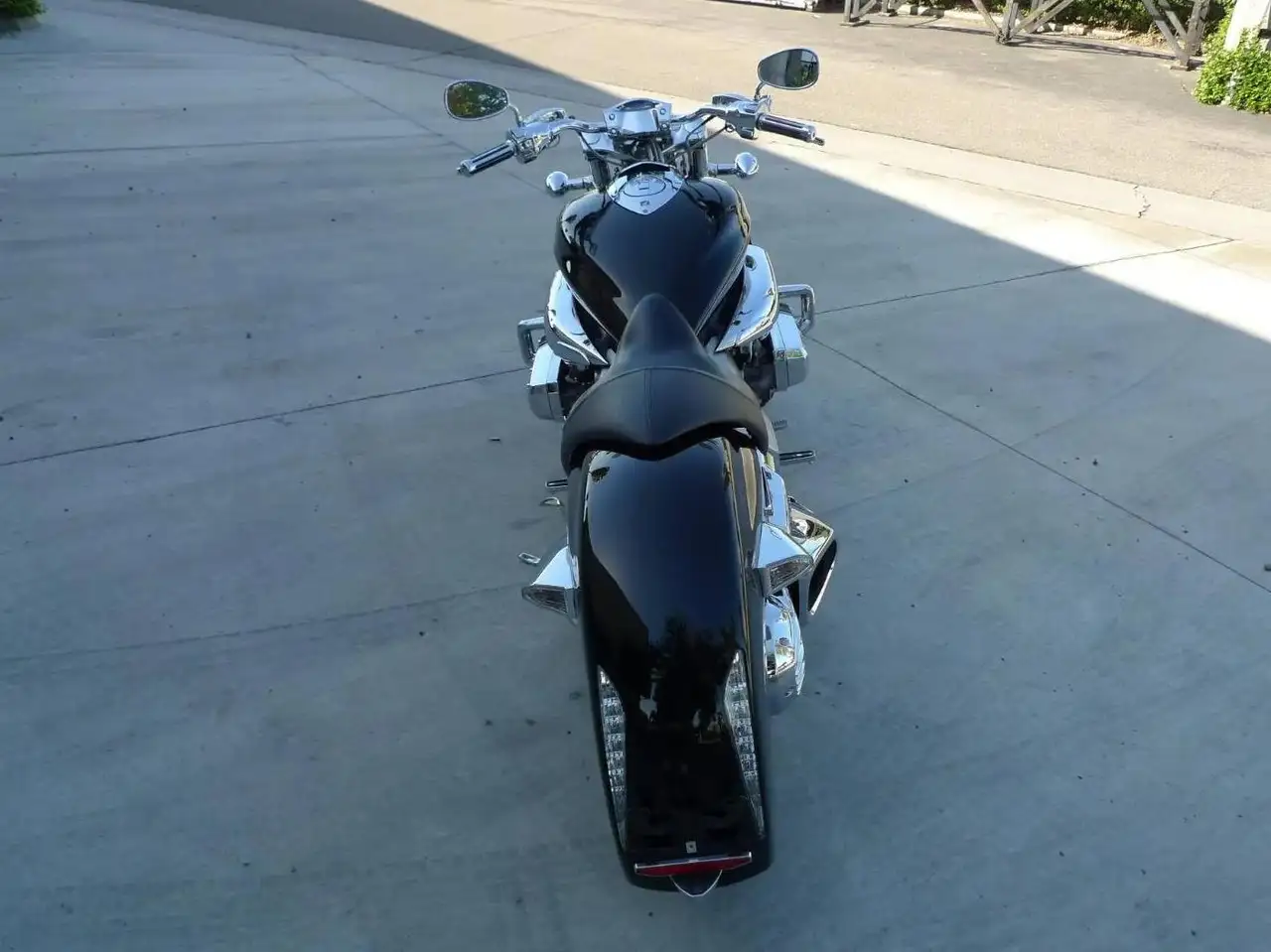 Honda Valkyrie Rune - Vista 18