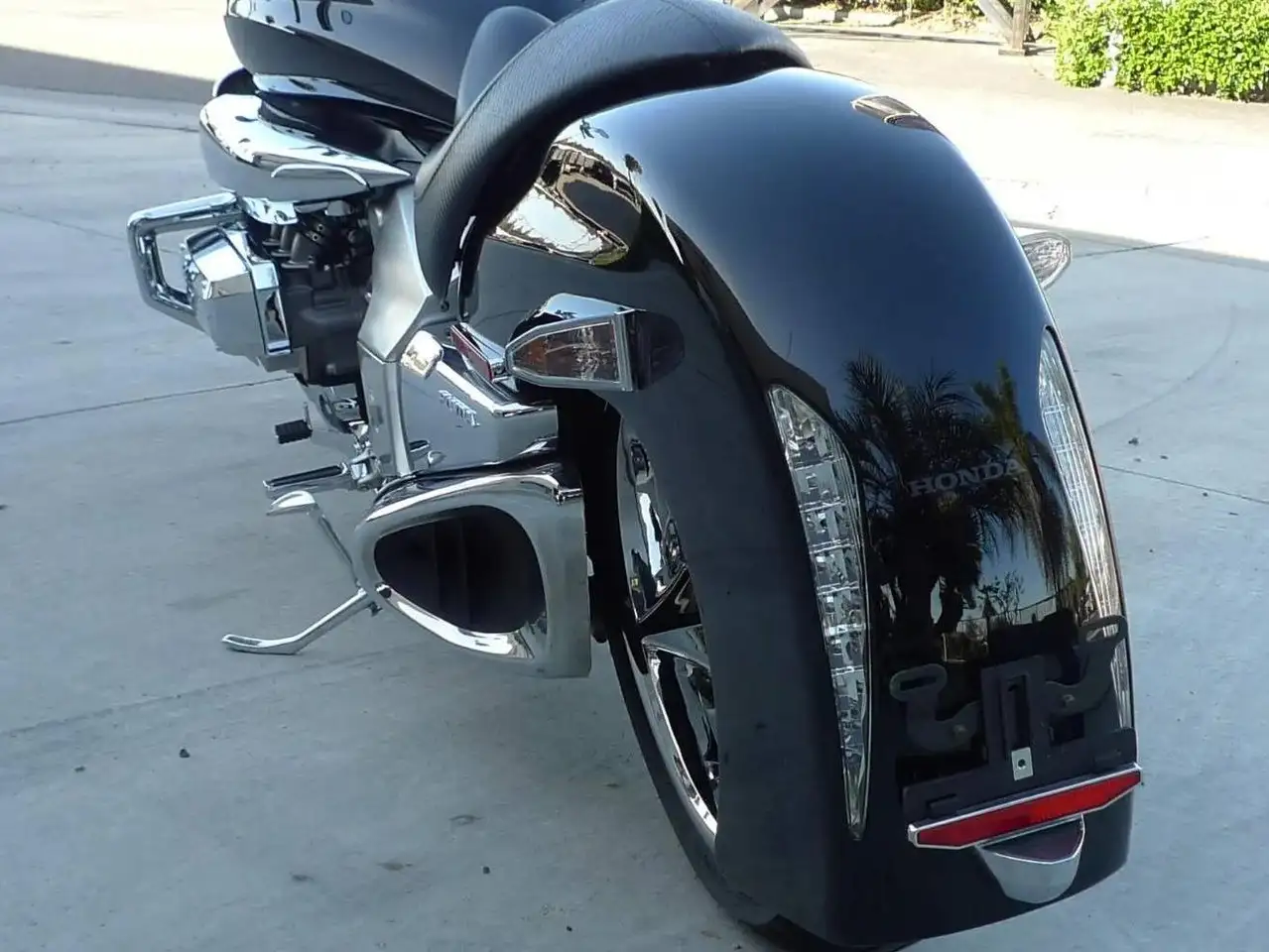 Honda Valkyrie Rune - Vista 4