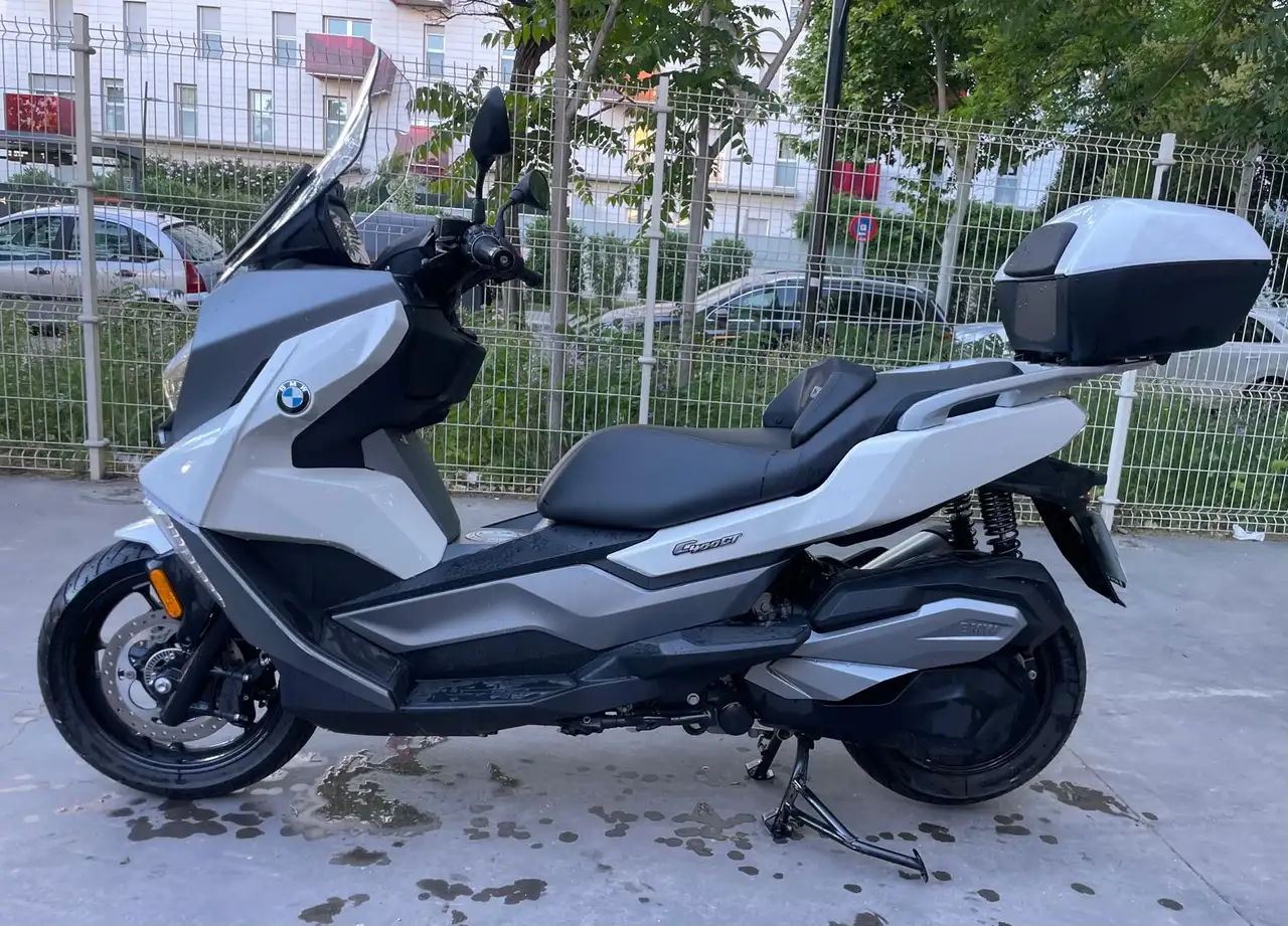 BMW C 400 GT - Vista 4